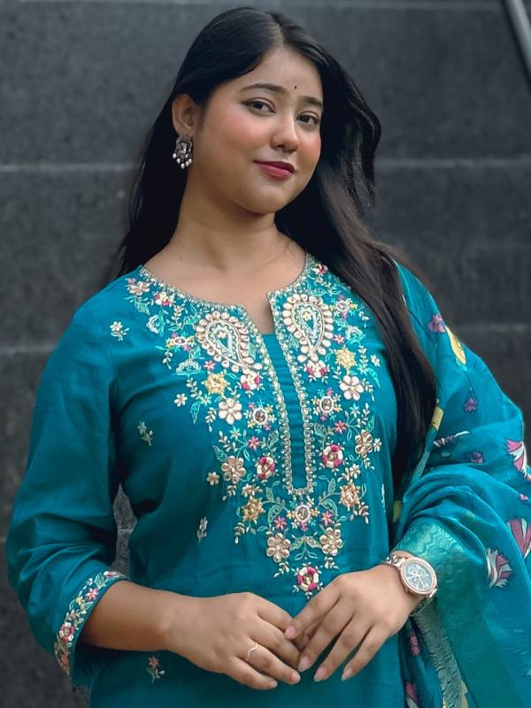 VP 9740 R Viscose Rayon Kurta with Trousers & Dupatta Suits